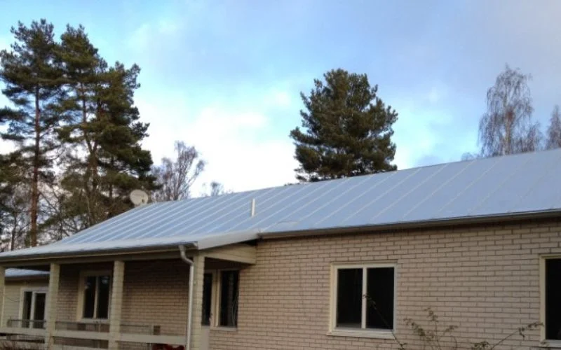 21. Reparation av stal aluminiumtak