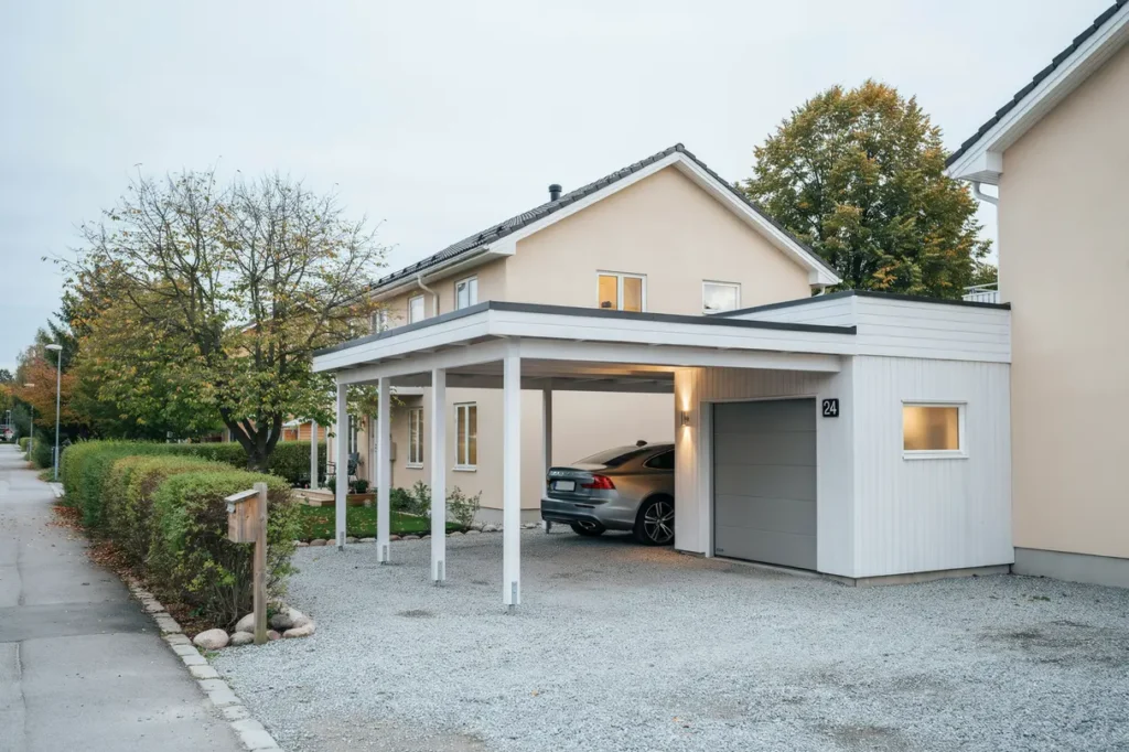 uppf rande av frist ende carport och varmgarage i lerberget h gan s